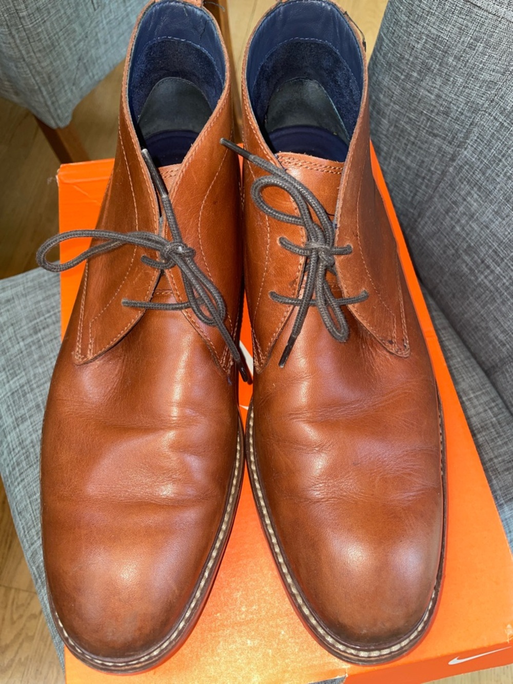 Hip and Cool Men’s Cole Haan Leather Ankle Boots. Size 10M